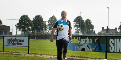 foto ‘Braziliaanse voetballers waren bang voor krokodillen in Heeswijkse Plas’